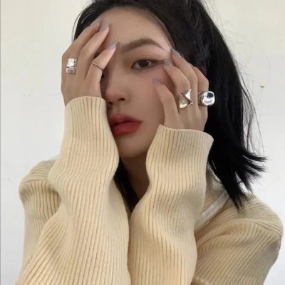 春色无边满人间